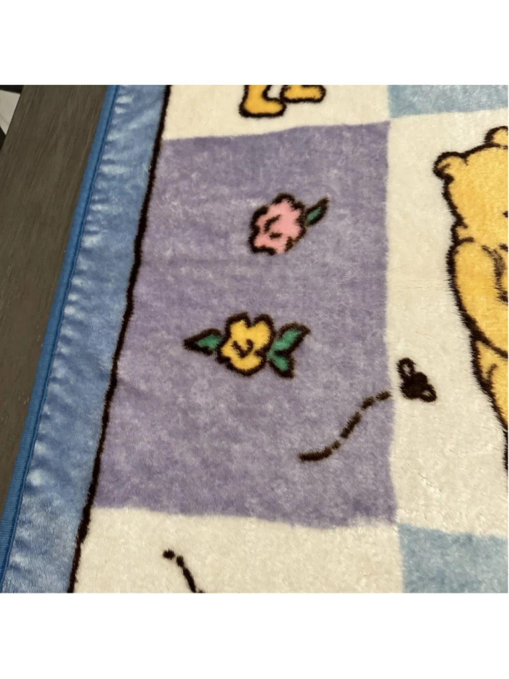 VTG Disney Winnie the Pooh Fleece Baby Blanket Classic Squares Honey Pot